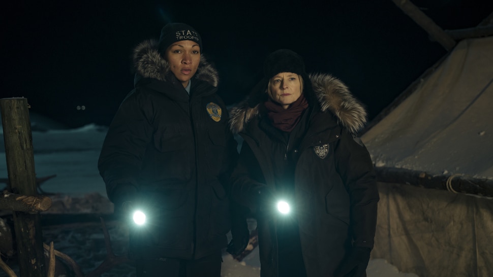 Jodie Foster und Kali Reis als Polizistinnen.