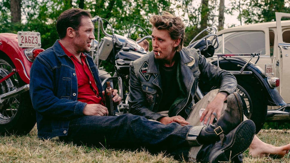 Austin Butler und Tom Hardy in "The Bikeriders"