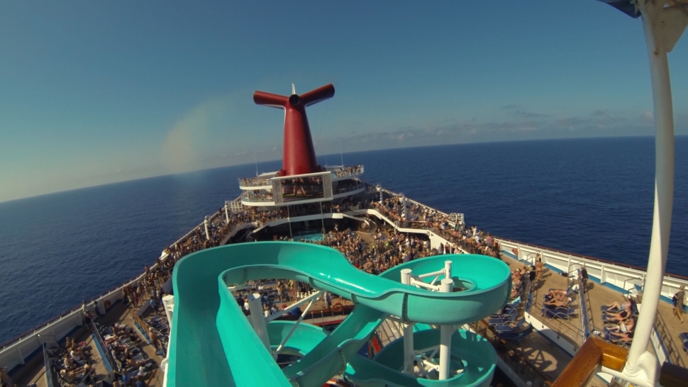 Trainwreck: Poop Cruise. Cr. Courtesy of Netflix © 2025